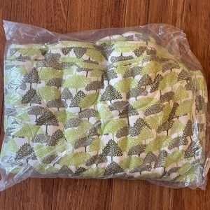 Kate Quinn Green Forest Quilt